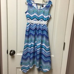 💥 $5 if bundled - Girls Small  (7/8) Dress Please Read